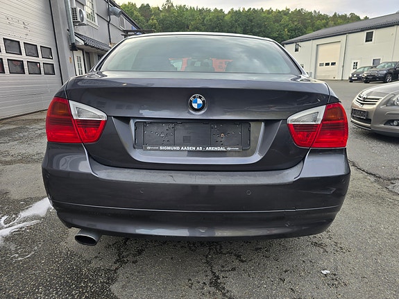 BMW 316i 5 of 30