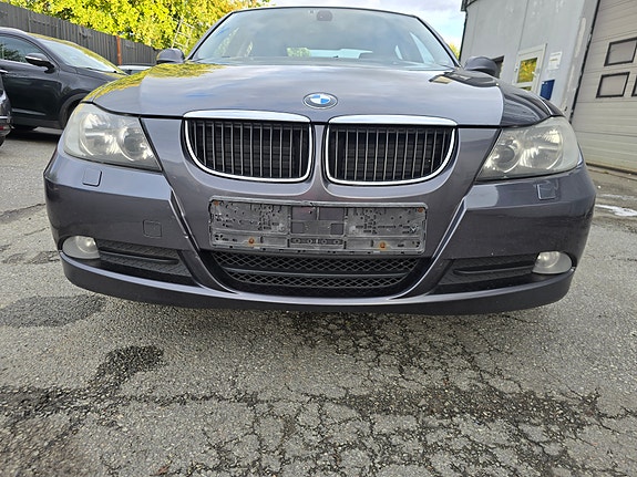 BMW 316i 9 of 30