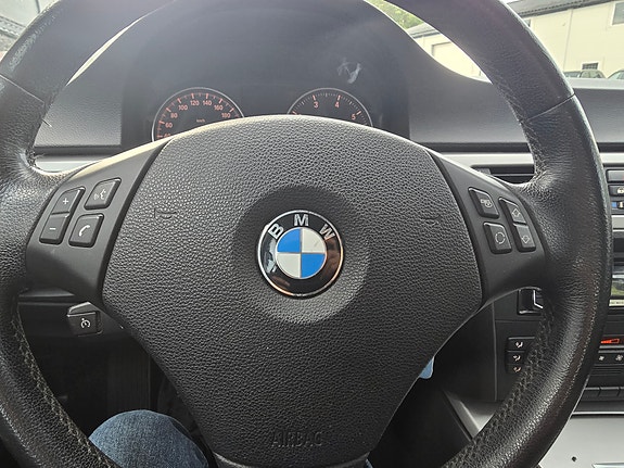 BMW 316i 20 of 30