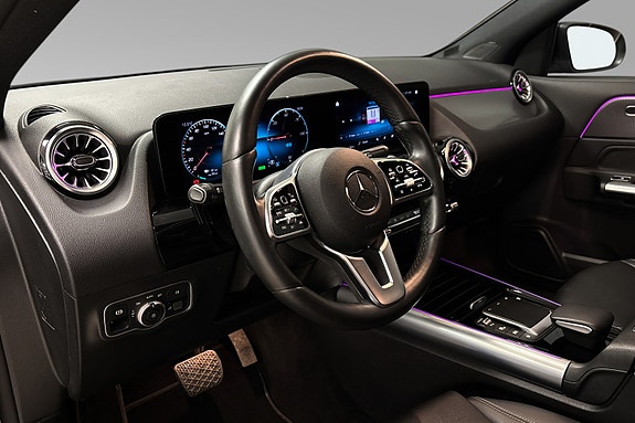 Mercedes-Benz EQA350 13 of 30