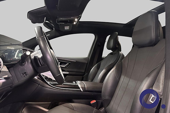 Mercedes-Benz EQE SUV 10 of 20