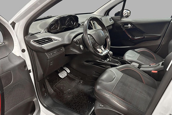 Peugeot 2008 13 of 23