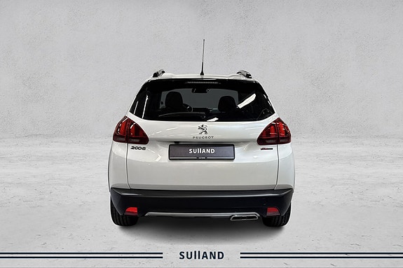 Peugeot 2008 7 of 23