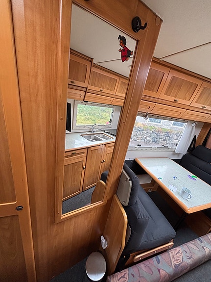 Hymer B564 23 of 30