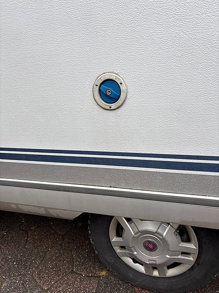 Hymer B564 9 of 30
