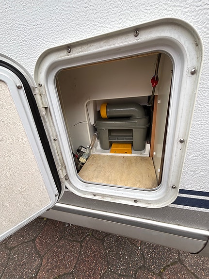 Hymer B564 12 of 30