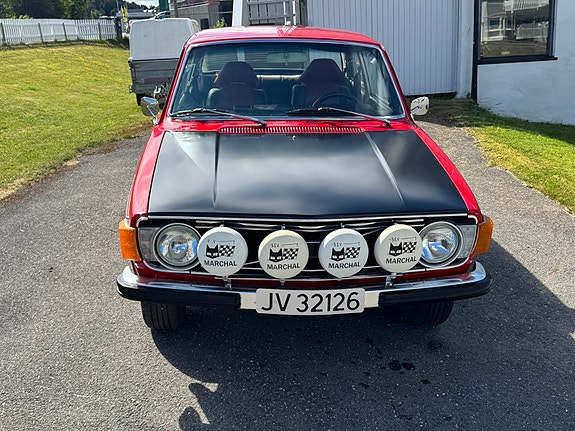 Volvo 142 3 of 29