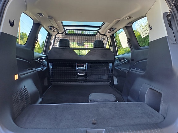 Maxus Euniq 5 11 of 13