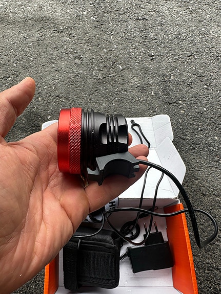 Product image 3 of 9
