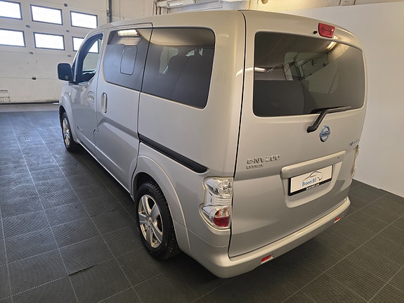 Nissan e-NV200 2 of 30