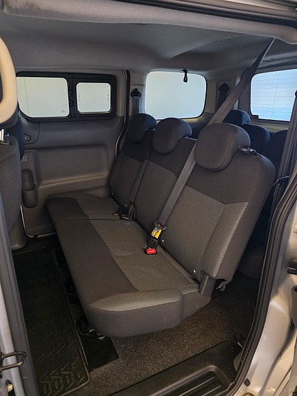 Nissan e-NV200 22 of 30