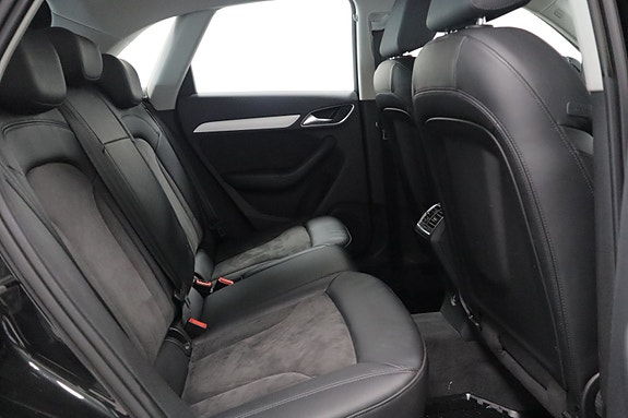 Audi Q3 22 of 25