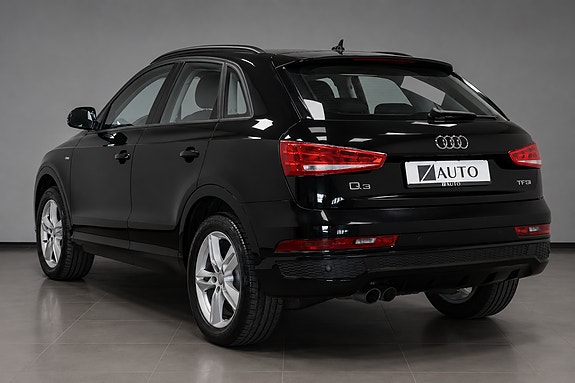 Audi Q3 4 of 25