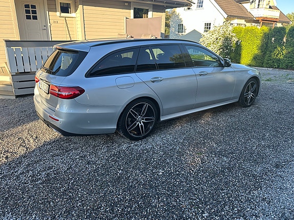 Mercedes-Benz E220 d 7 of 15