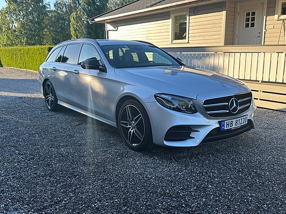 Mercedes-Benz E220 d 4 of 15