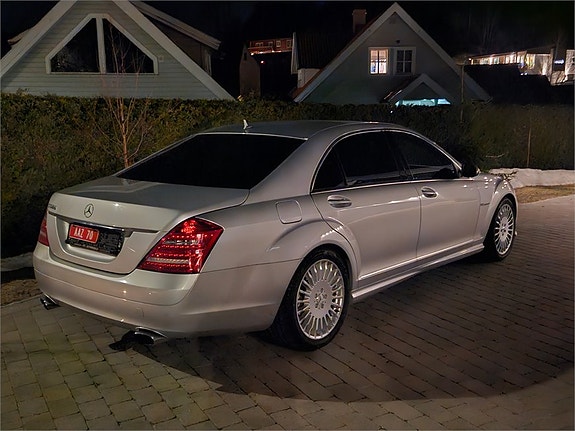 Mercedes-Benz S-Klasse 6 of 19