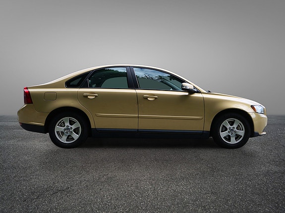 Volvo S40 10 of 30