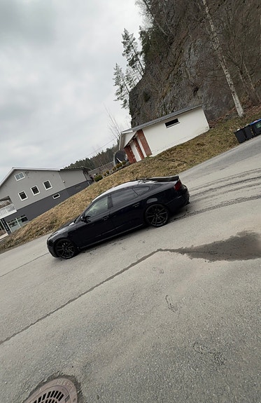 Audi A5 3 of 5