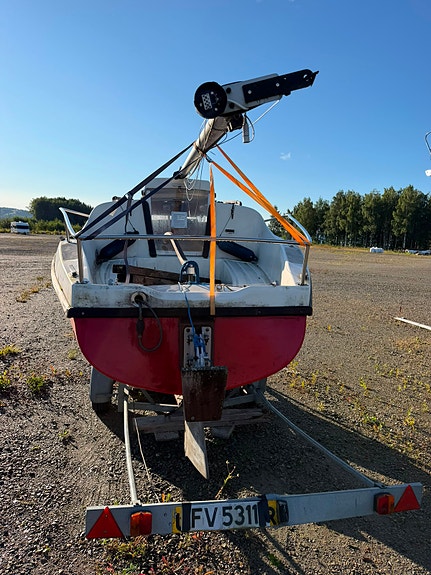 Leisure 17 sailbåt med trailer 5 of 5