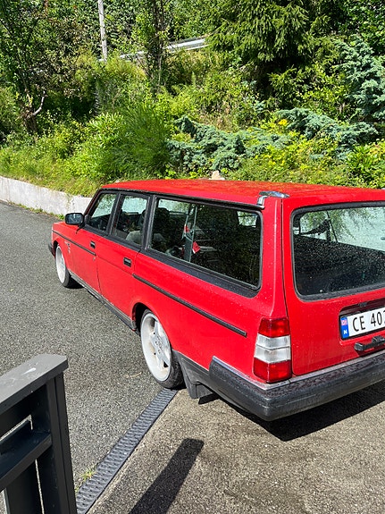 Volvo 240 5 of 5