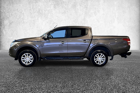 Mitsubishi L200 7 of 30
