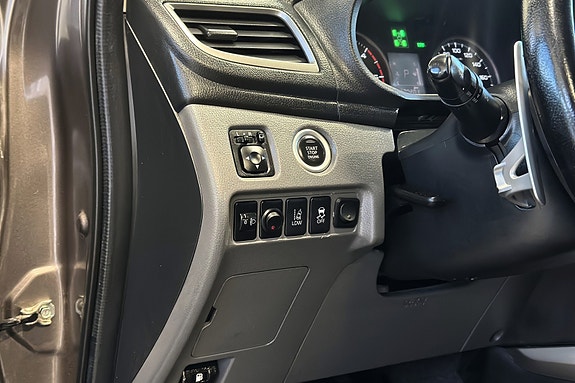 Mitsubishi L200 30 of 30