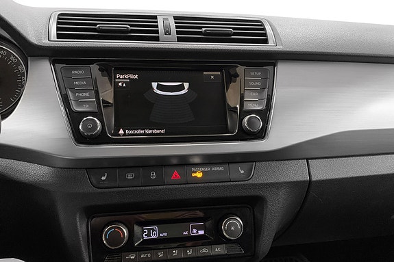 Skoda Fabia 9 of 12