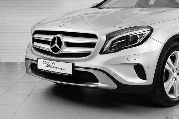 Mercedes-Benz GLA200 d 3 of 26