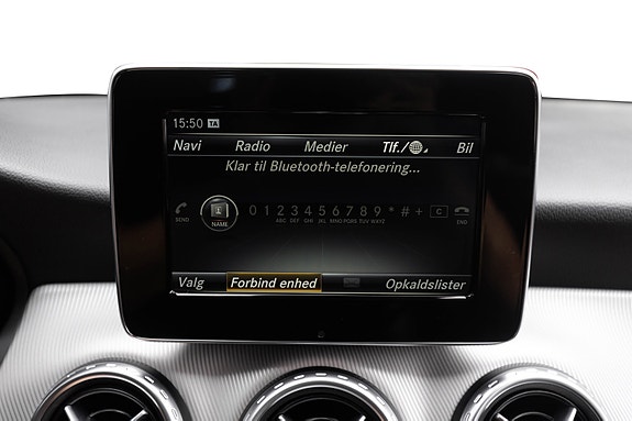 Mercedes-Benz GLA200 d 20 of 26