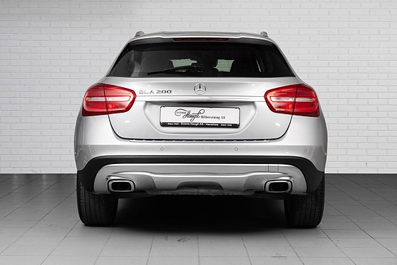 Mercedes-Benz GLA200 d 6 of 26