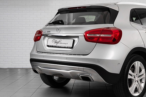 Mercedes-Benz GLA200 d 8 of 26