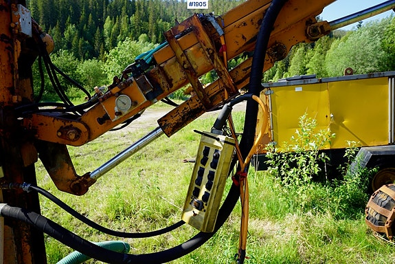NeMek borerigg med AMA kompressor 20 of 30