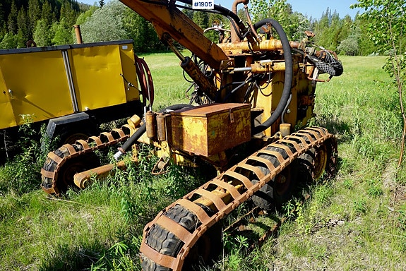 NeMek borerigg med AMA kompressor 3 of 30