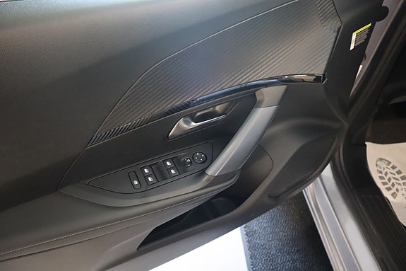 Peugeot 2008 15 of 28