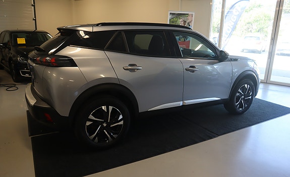 Peugeot 2008 9 of 28