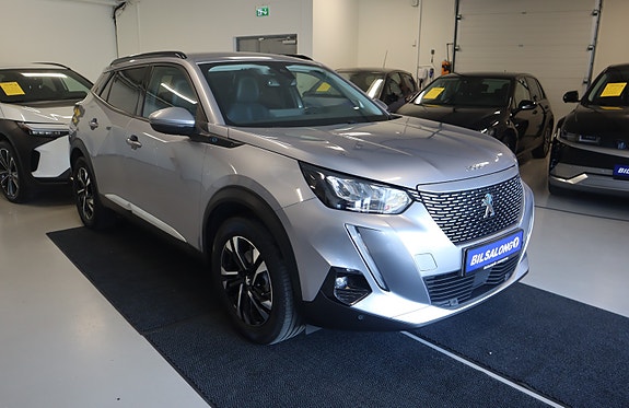 Peugeot 2008 2 of 28