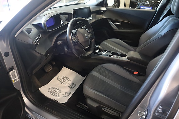 Peugeot 2008 13 of 28
