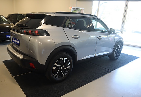 Peugeot 2008 7 of 28