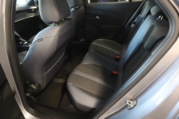Peugeot 2008 17 of 28