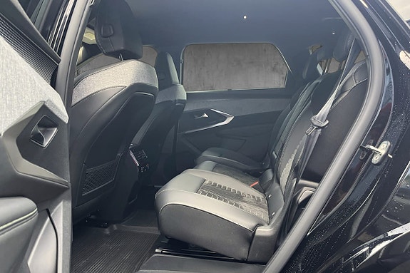 Peugeot e-5008 11 of 20