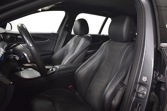 Mercedes-Benz E200 10 of 29