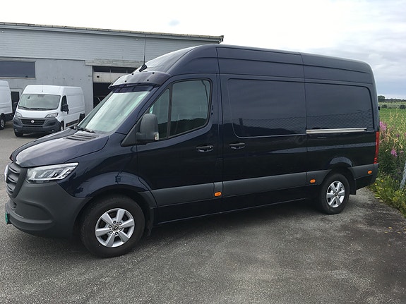Mercedes-Benz Sprinter 419 3 of 5