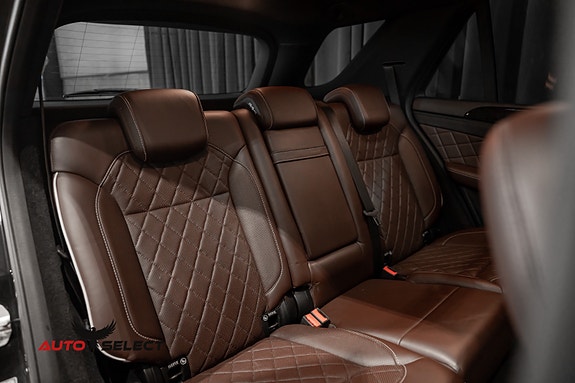Mercedes-Benz ML350 21 of 30
