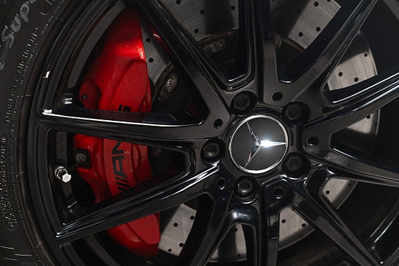 Mercedes-Benz AMG GT S 17 of 30