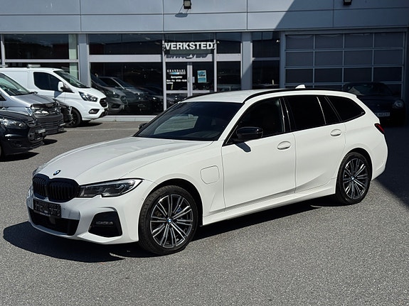 BMW 3-Serie 2 of 5
