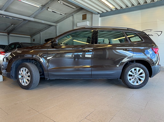 Skoda Karoq 2 of 5