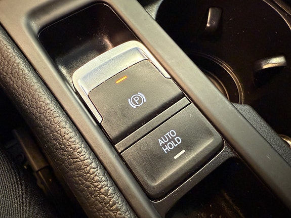 Volkswagen Golf VII 29 of 30