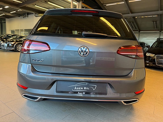Volkswagen Golf VII 7 of 22