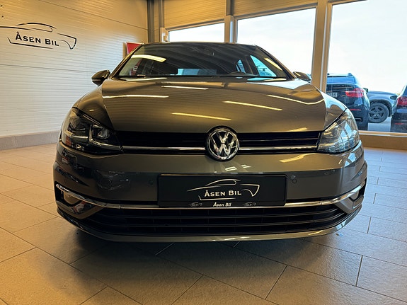 Volkswagen Golf VII 3 of 22