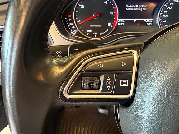 Audi A6 allroad 17 of 30